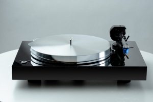 Pro-Ject X8 Turntable