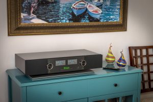 McIntosh RS250 Wireless Audio System