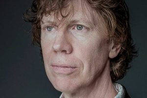 Thurston Moore cancela su gira promocional por razones médicas