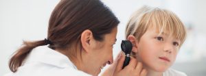 How to treat and avoid otitis in winter