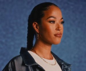 Jazzy has a little bit of "jazzy" and a lot of dance in 'Shooting Star'