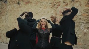 Merche "reopen your mind" in 'I am a Survivor'