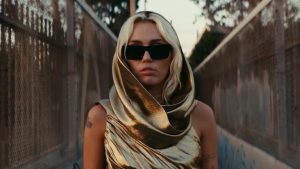 Calvin Harris reveals his first collaboration with Miley Cyrus