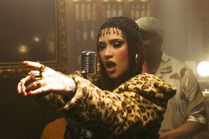 Lia Kali estrena el videoclip del bolero “Qué te debo”