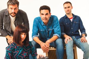 Normal presentan “Mi casa” con la colaboración de Josele Santiago