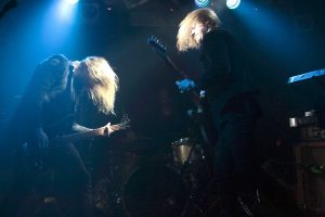 Oranssi Pazuzu experimentan con su propuesta en “Muuntautuja”