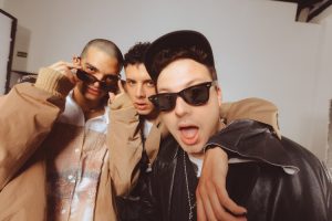 Los argentinos Usted Señalemelo nos visitarán el próximo mes