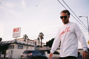 YALL comparte “Clubhouse 001” en exclusiva en Apple Music