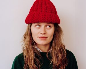 girl in red also has her country moment