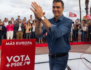 Pedro Sánchez returns to campaign for Taylor Swift
