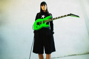 Yawners canta al optimismo fugaz en “La estrella eres tú”