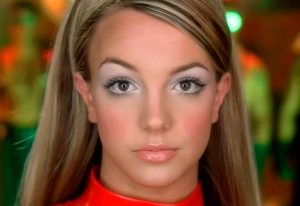 Britney Spears tells the Osbourne family to "fuck"