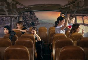 Cariño proposes her own 'b2b' and announces tour