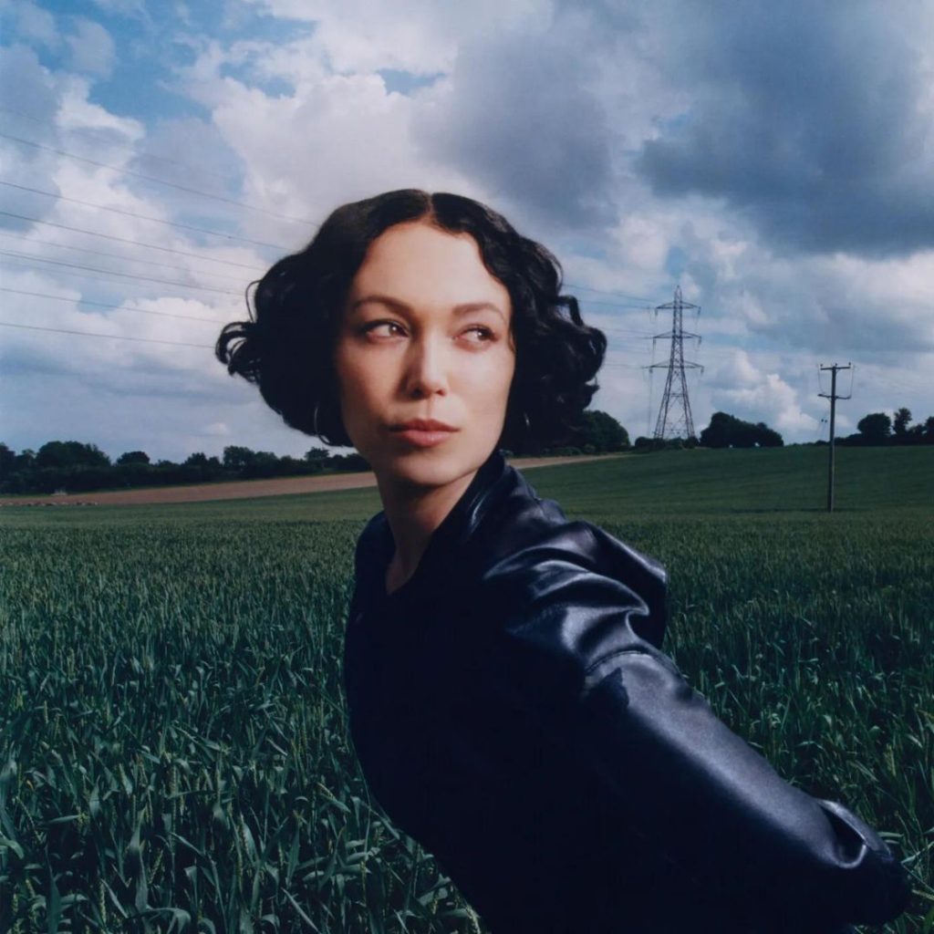 Kelly Lee Owens is “pure euphoria” in ‘Love You Got’