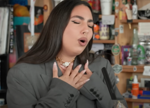 Maria Jose Llergo conquers the Tiny Desk with 'Ultrabelleza'