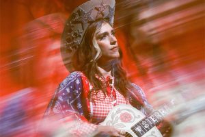 Sierra Ferrell comparte una nueva versión de “American Dreaming”