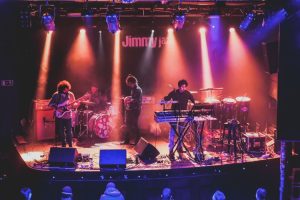 Mesas redondas en el 15 aniversario de Jimmy Jazz