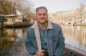 Zach Bryan leaves X after angering Taylor Swift's fandom