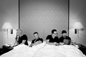 U2 celebran el aniversario de “How To Dismantle An Atomic Bomb”
