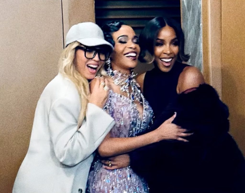 Destiny's Child reunite to the sound of 'II Most Wanted'