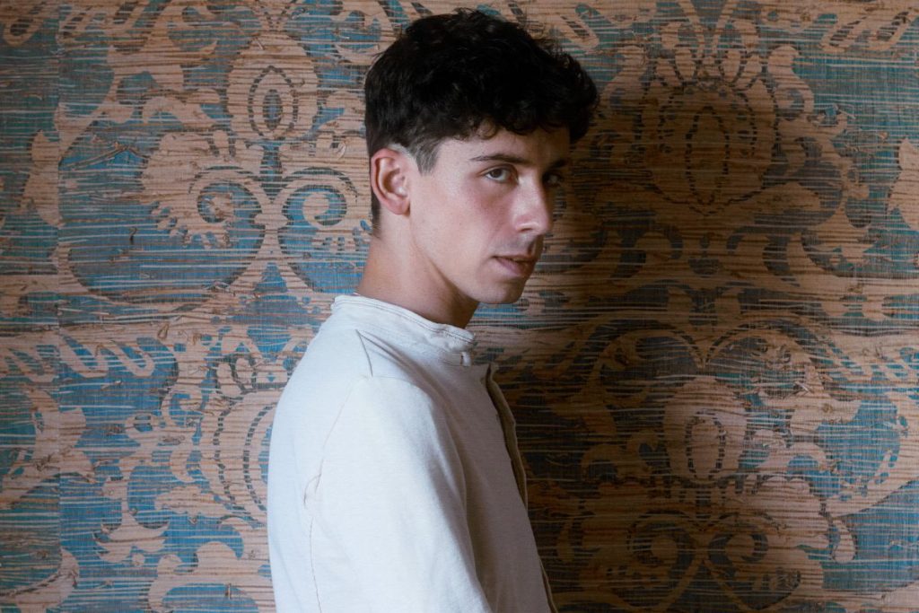 caracazador implores to be remembered in the intriguing 'MI ROSTRO'