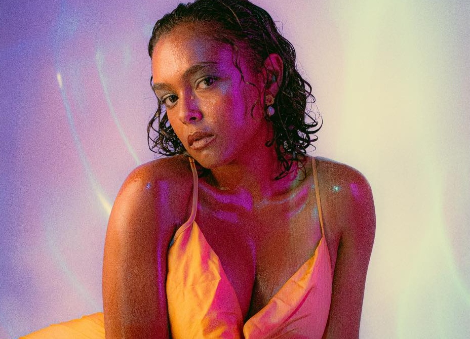 Opulence and "High Voltage" in the R&B of Femme Fatene