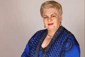 Paquita dies that of the neighborhood at age 77