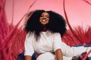 RFTW: Tate McRAE, María Yfeu, Selena Gomez, Chloe Moriondo ...