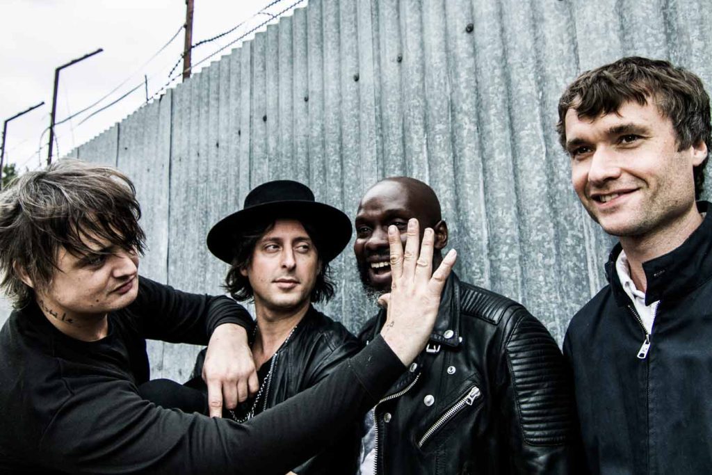The Libertines se convierten en hologramas para “Live Odyssey”