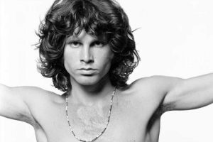 Un documental pone en duda la muerte de Jim Morrison