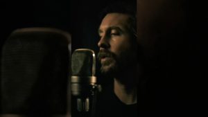 Calvin Harris also tries with the country