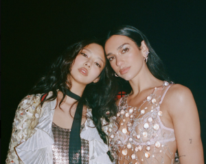 'Handlebars', with Dua Lipa, is the best of Jennie's album