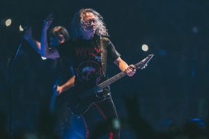 Kirk Hammett tiene más de setecientos nuevos riffs para Metallica