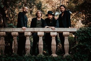 Estreno: “Leave That People Alone”, nuevo videoclip de The Dearest