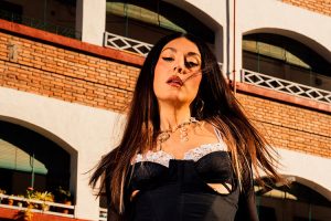 Queralt Lahoz anuncia segundo álbum con el single “YNEPN”
