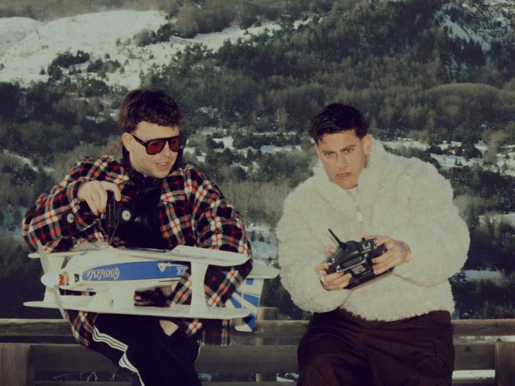 Delaossa and Quevedo are number 1 in Spain with 'Still Luvin »