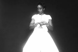 “Free”, segundo adelanto del “Lotus” de Little Simz