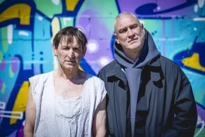 Albert Pla invita a Kase.O a acompañarle en “Todo me va bien”