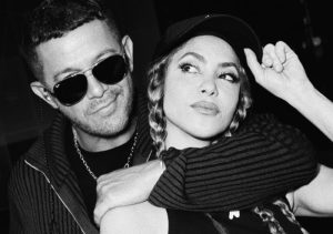 'Kiss me' by Alejandro Sanz and Shakira is not torture