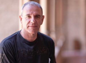 Mario dies, director of 'Cachitos'