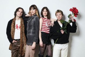 Tops will make you fall with the cuca and sixties 'icu2'