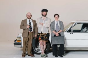 Bon Iver, abogado de divorcios con fines benéficos en “From”