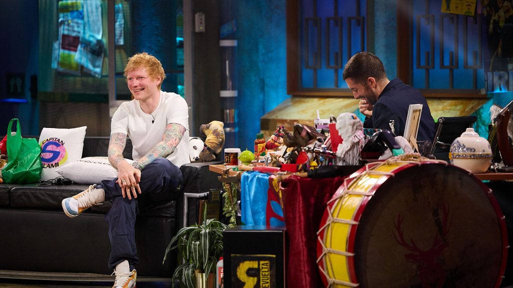 Ed Sheeran falls in love with the humor of the revolt