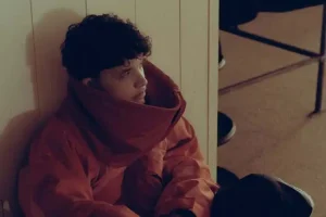 Mvrk comparte su segundo largo, “Pórtate Bien!”