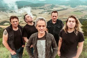 Revenidas completa su cartel