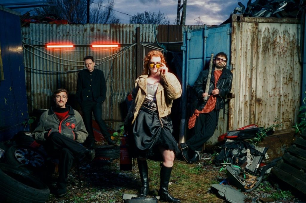 Sprints carry vanity in 'Descartes'