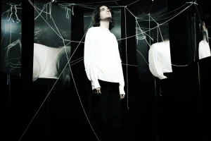 Syd dePalma lanza “Entre cemento, Luz rota y”