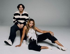 The new Tinashe viral breaks into lists