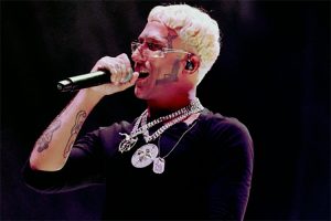 Yung Beef encara “PLUGGG 3 OVA 1” con el single “Vaso azul”