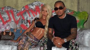 Bad Gyal and Ozuna dance Kompa in their 'last night'